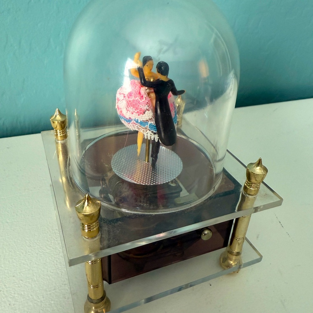Vintage Dancing Couple Under Clear Dome Music Box